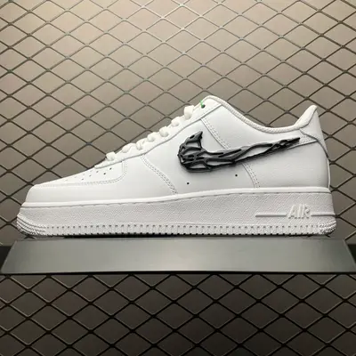 💰550 純原NK Air Force 1 Low 空軍一號低幫休閒板鞋 IF1686-101 原廠衝刀皮料切割乾淨 無任何毛邊 打造純正空軍 全掌內建蜂窩氣墊 原盒配件 原廠中底鋼印、拉幫完美 全套原楦原模傾力打造完美版型 尺碼：36 