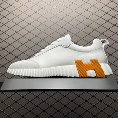 💰750 Hermes 愛馬仕 Bouncing 老錢風 皮面款 低幫休閒鞋 海淘代購同渠道品質 高階零售 外貿充正專供 原版購入開發 ZP級全套包裝 完美楦型 正確卡色 大底 質感媲美原版 細節與原版一致 請注意區分市面通貨材 尺碼：3