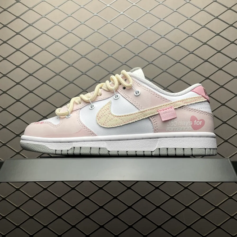 💰640 純原NK Dunk Low 客制款 低幫休閒板鞋 DD1391-103 尺碼：40 40.5 41 42 42.5 43 44 44.5 45 46 編號：33YEFFJ