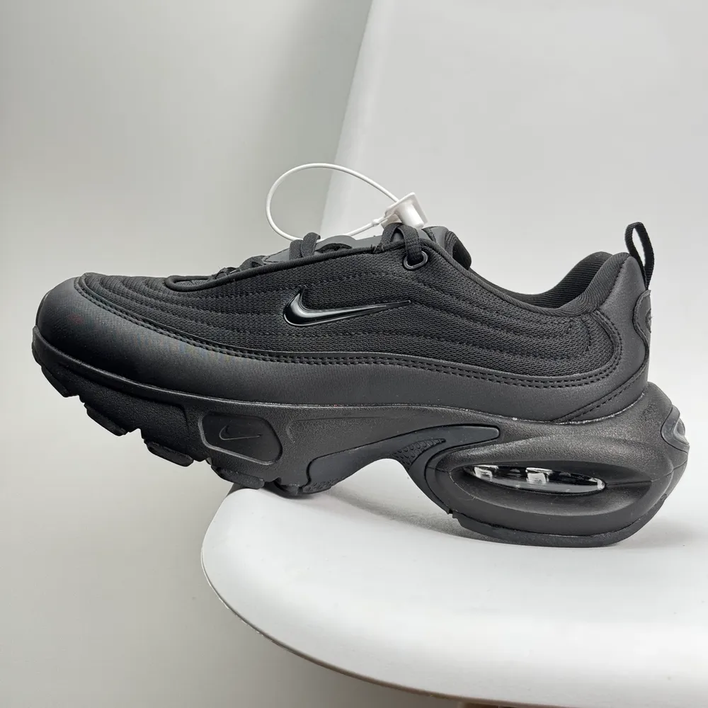 🈴 💰469