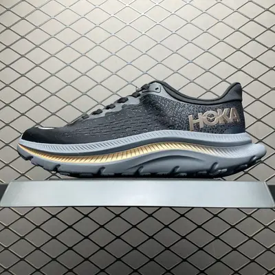 💰530   Hoka One One Kawana 卡瓦娜 超輕厚底網面輕量跑步鞋 1123164 尺碼： 36 36.5 37 38 38.5 39 40 40.5 41 42 42.5 43 44 44.5 45 編號：24UEFF