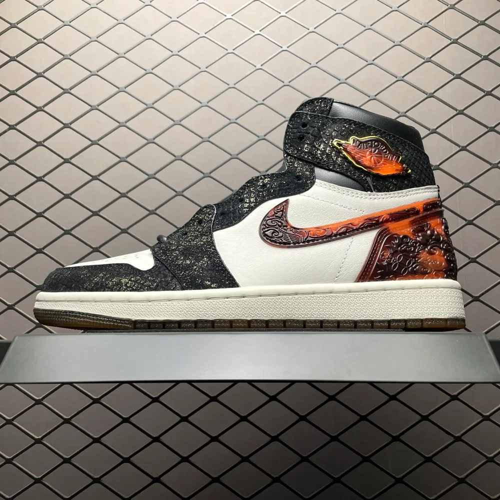 💰690 純原版本Air Jordan 1 Retro High CNY "XuanWu" AJ1喬1高幫蛇年限定玄武 IB3165-091 配原盒全套配件 完美品質 細節如圖所示 鞋面切割工整 衝孔整齊乾淨 中底拉幫線 QC標 鞋盒鋼印
