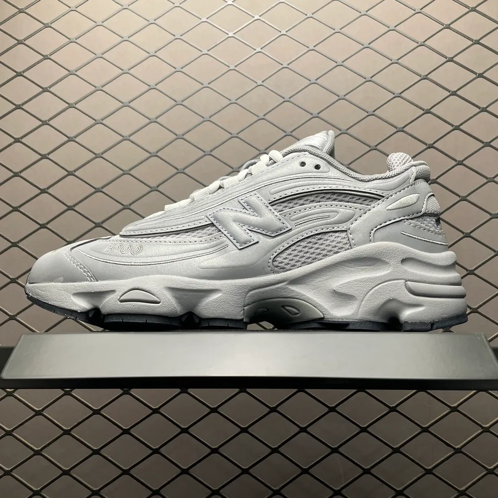 💰620 純原版 New Balance 新百倫 M1000TE 3M反光款 復古休閒跑步鞋 一線頭部大廠出品 原版開模 組合大底 尺碼：36 37 37.5 38 38.5 39.5 40 40.5 41.5 42 42.5 43 44