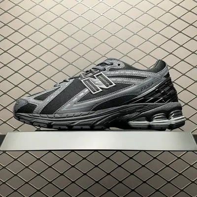 💰569 純原New Balance 新百倫 M1906RLB 復古休閒跑步鞋 尺碼：36 37 37.5 38 38.5 39.5 40 40.5 41.5 42 42.5 43 44 44.5 45 46.5 編號：27YDEF202