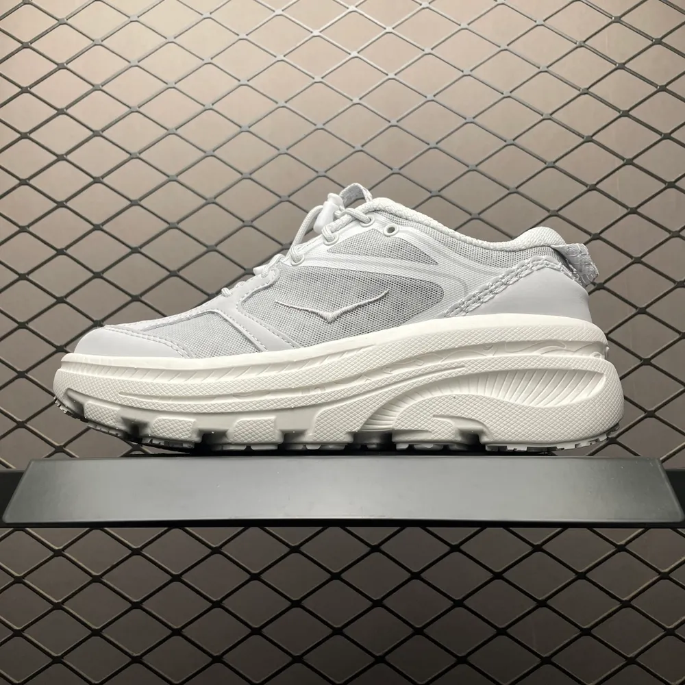 💰550 純原Hoka Bondi B3 網面透氣跑步鞋 1155351 尺碼： 36 36.5 37 38 38.5 39 40 40.5 41 42 42.5 43 44 45 編號：25YEFF15