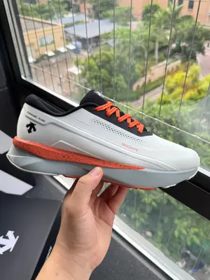 💰700