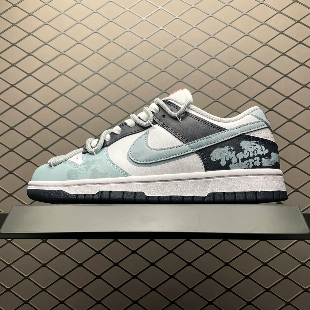 💰620 純原NK Dunk Low 客制款 低幫休閒板鞋 FB9109-401 尺碼：35.5 36 36.5 37.5 38 38.5 39 40 40.5 41 42 42.5 43 44 44.5 45 46 編號：31YEFFJ