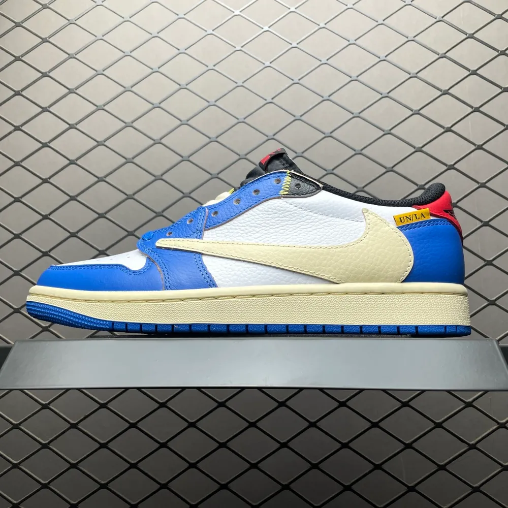 💰610 純原Union LA x Air Jordan 1 AJ1喬1低幫休閒板鞋 DM7866-111 大廠代工流水線打造 純原級既視感 細節隨意對比 尺碼：36 36.5 37.5 38 38.5 39 40 40.5 41 42 