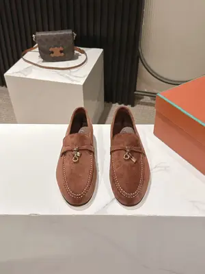 💰690 男款+10  Loropiana經典情侶款高絲光牛皮樂福皮鞋🔥🔥🔥🔥🔥