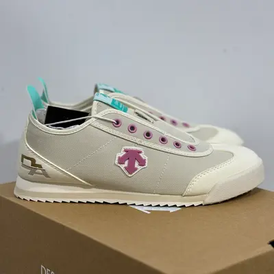 迪桑特帆布鞋白紫 DESCENTE Chron 帆布 舒適百搭 輕便 低幫 生活休閒鞋