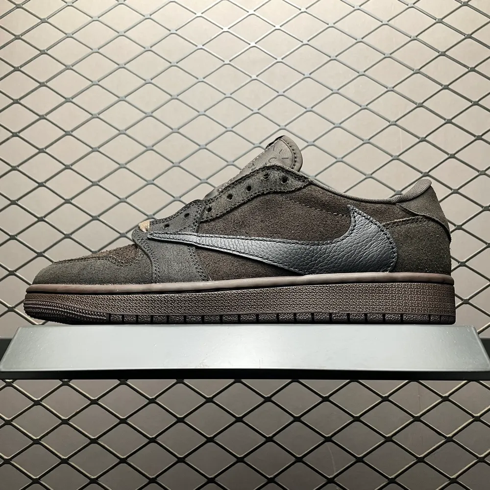 💰769 純原 Travis Scott x Air Jordan 1 AJ1喬1 TS 聯名倒鉤 DM7866-202 國內頭部一線大廠出品 原鞋原楦頭紙板 原廠資料開發打造 所有材料 配套都是一線高規格配置 平臺高階零售外貿專供品質 