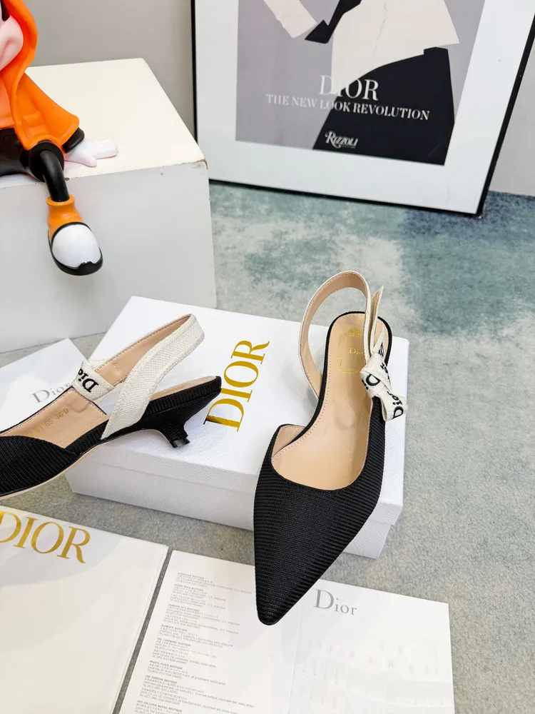650💰💰DIOR 迪奧 26ss春夏新品 貓跟涼鞋[太陽][太陽][太陽]