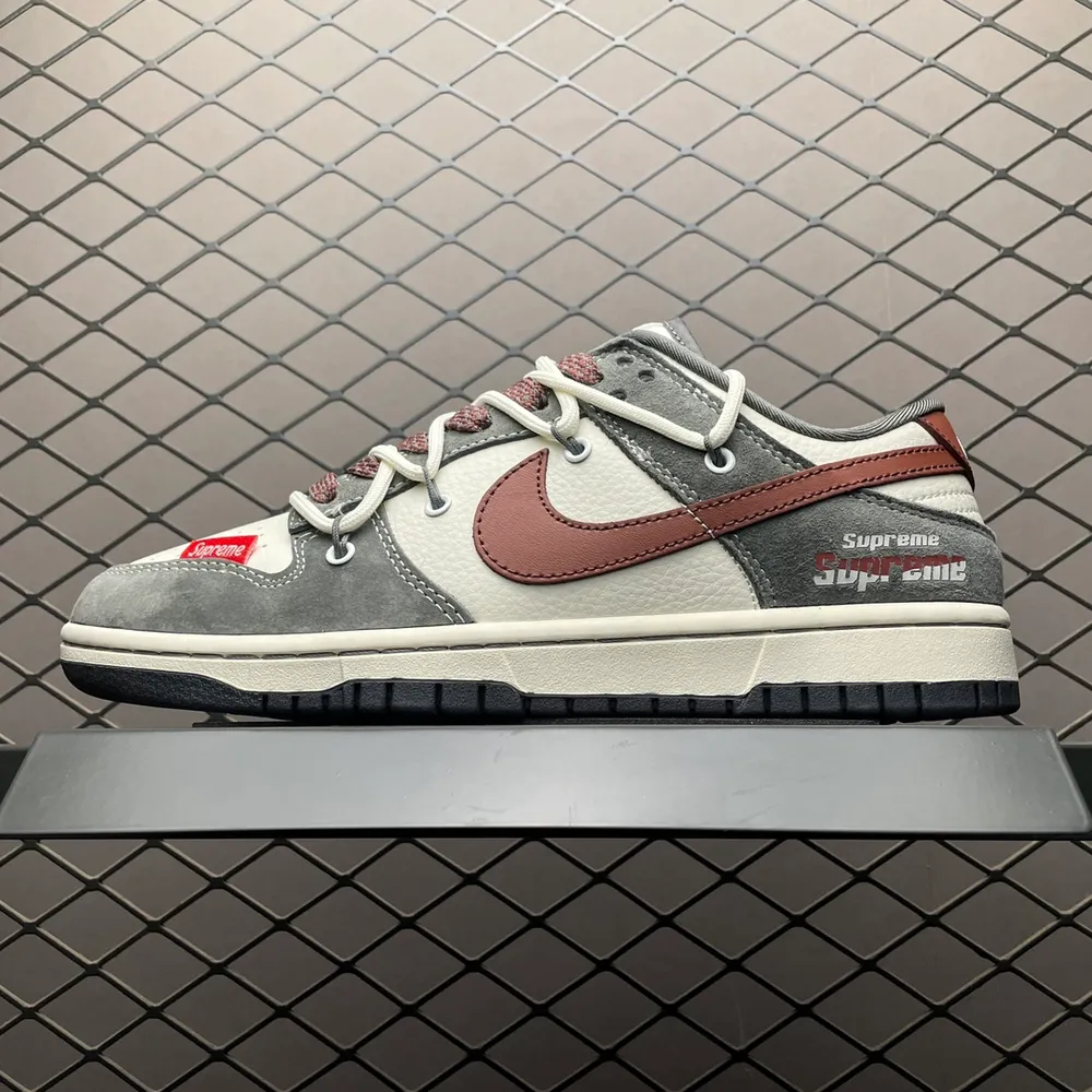 💰660 純原NK Dunk Low 客制款 低幫休閒板鞋 XS1186-102 尺碼：36 36.5 37.5 38 38.5 39 40 40.5 41 42 42.5 43 44 44.5 45 編號：35YEFFJ