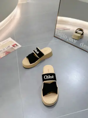 ，💥【2024/Chloe（克洛伊）拖鞋】：舒適時尚的選擇👟