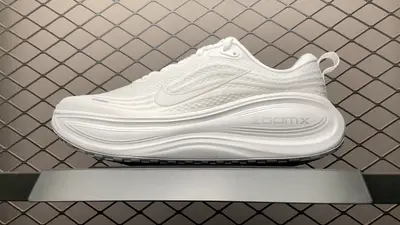 ＃純原版 NK Vomero Plus 網面透氣跑步鞋 HV8150-102 高畫質實拍影片‼️