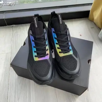 💰730 一路向陽 新款上DESCENTE迪桑特RUNNING系列跑步運動男士跑鞋夏季新品