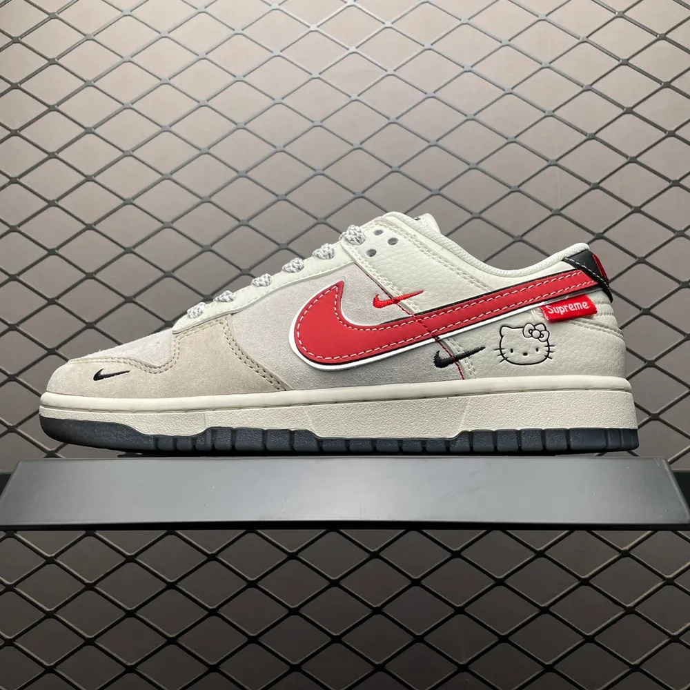 💰640 純原NK Dunk Low 客制款 低幫休閒板鞋 XY1688-018  尺碼：36 36.5 37.5 38 38.5 39 40 40.5 41 42 42.5 43 44 44.5 45 編號：33YEFFJ