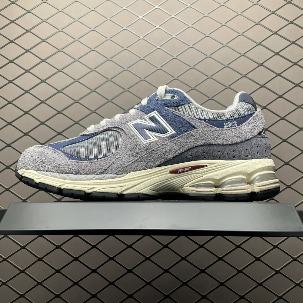 💰520 價格調整 New Balance 新百倫 M2002REL 復古休閒跑步鞋 大廠出品 M純原同渠道 正確組合大底 區別提前通貨品質 尺碼：36 37 37.5 38 38.5 39.5 40 40.5 41.5 42 42.5 