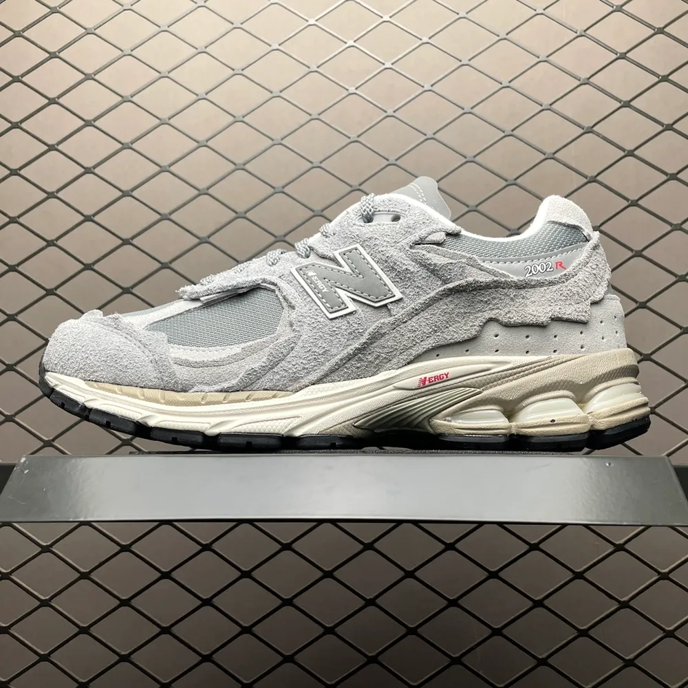 💰520 價格調整 New Balance 新百倫 M2002RDM 復古休閒跑步鞋 大廠出品 M純原同渠道 正確組合大底 區別提前通貨品質 尺碼：36 37 37.5 38 38.5 39.5 40 40.5 41.5 42 42.5 