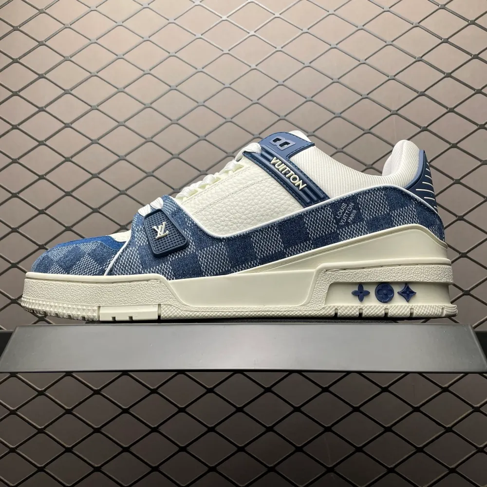 💰820 Louis Vuitton 路易威登 LV Trainer 低幫休閒板鞋 私人訂單 原版開發 高階零售 外貿充正專供品質 原版購入開發 ZP級全套包裝 完美楦型 正確卡色 大底TPU 質感媲美原版 品質可吊打市面大多數版本 尺碼
