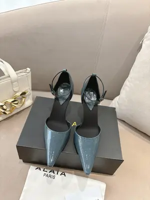 P660​​Alaïa2026春夏小方頭高跟鞋​​