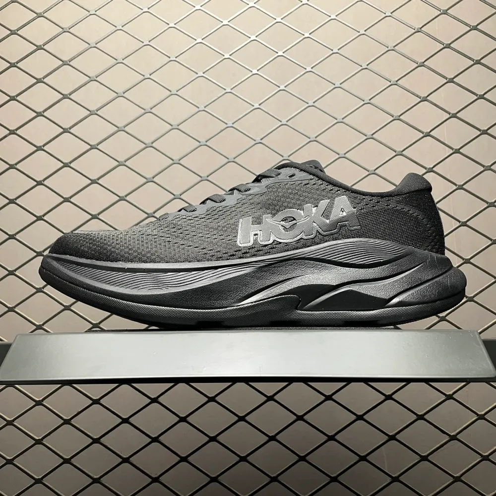 💰550 純原Hoka Rincon 4 網面透氣跑步鞋 1155132 尺碼： 36 36.5 37 38 38.5 39 40 40.5 41 42 42.5 43 44 45 編號：25TDEF60