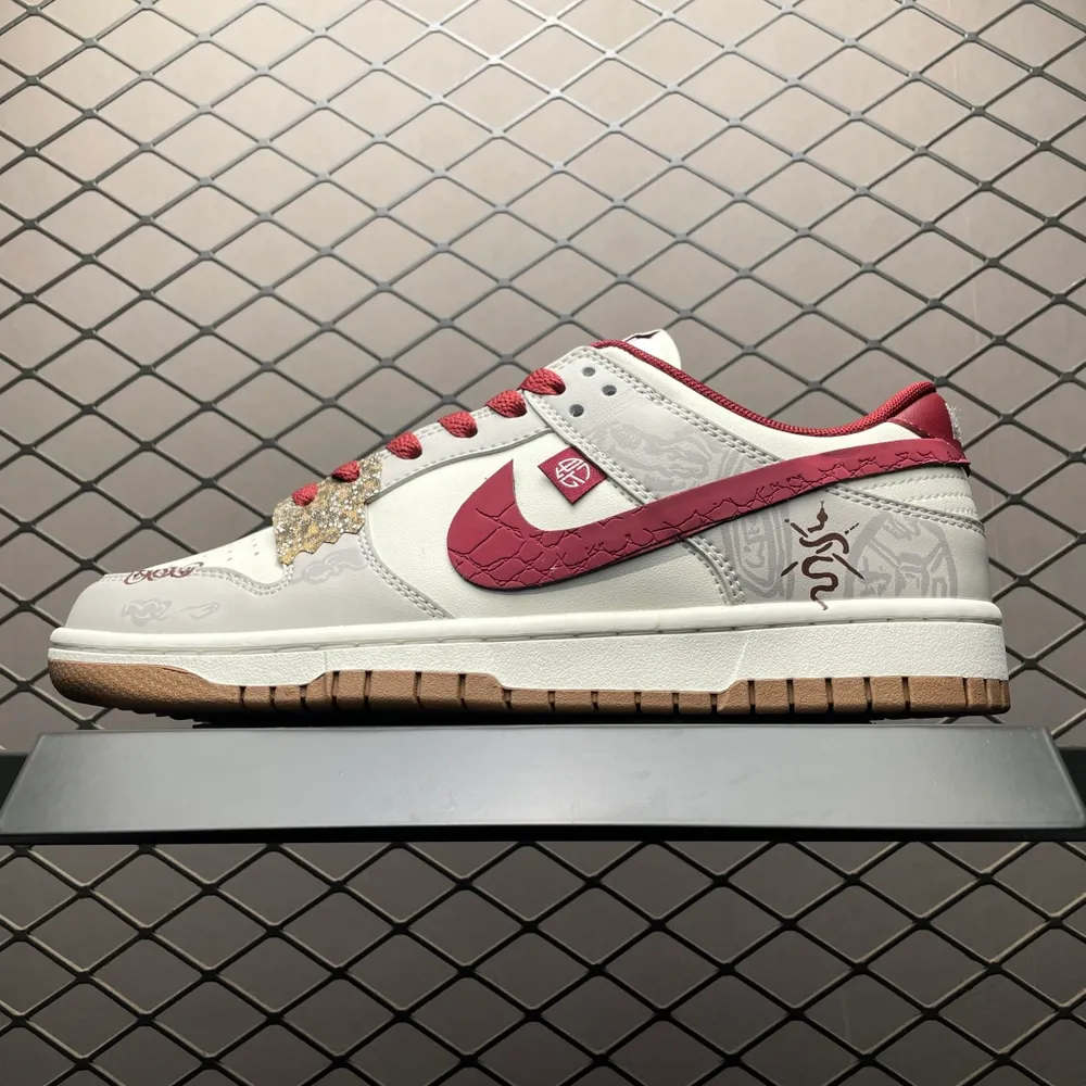 💰660 純原NK Dunk Low 客制款 低幫休閒板鞋 FB7160-161 尺碼：36 36.5 37.5 38 38.5 39 40 40.5 41 42 42.5 43 44 44.5 45 編號：33UEFF511