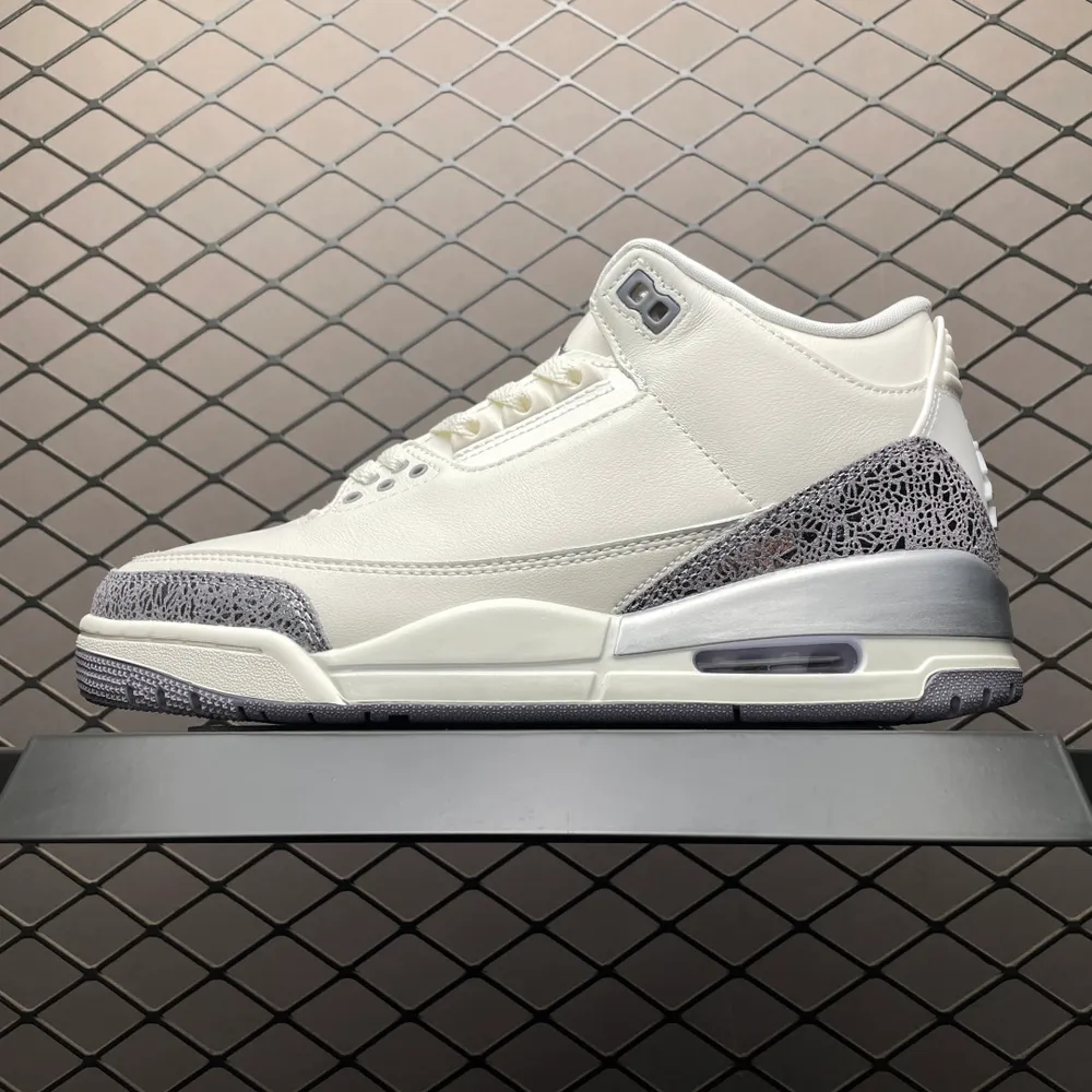 💰690 純原Air Jordan 3 AJ3喬3 文化籃球鞋 CK9246-100 純原大廠出品 平民價格定位 各方面細節都不錯 品質完全碾壓市面諸多嘴炮"純原"殺豬版本 尺碼：36 36.5 37.5 38 38.5 39 40 40