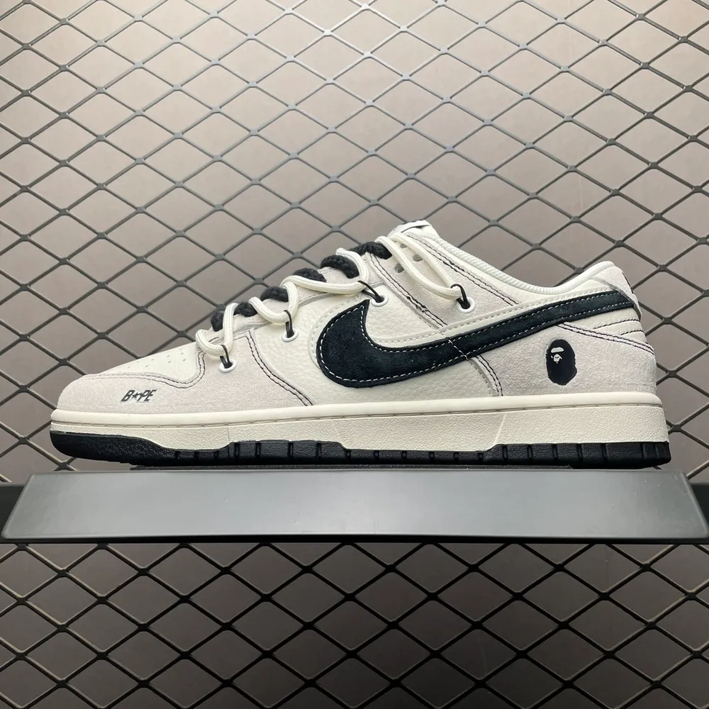 💰660 純原NK Dunk Low 客制款 低幫休閒板鞋 SJ2068-299 尺碼：36 36.5 37.5 38 38.5 39 40 40.5 41 42 42.5 43 44 44.5 45 編號：35YEFFJ