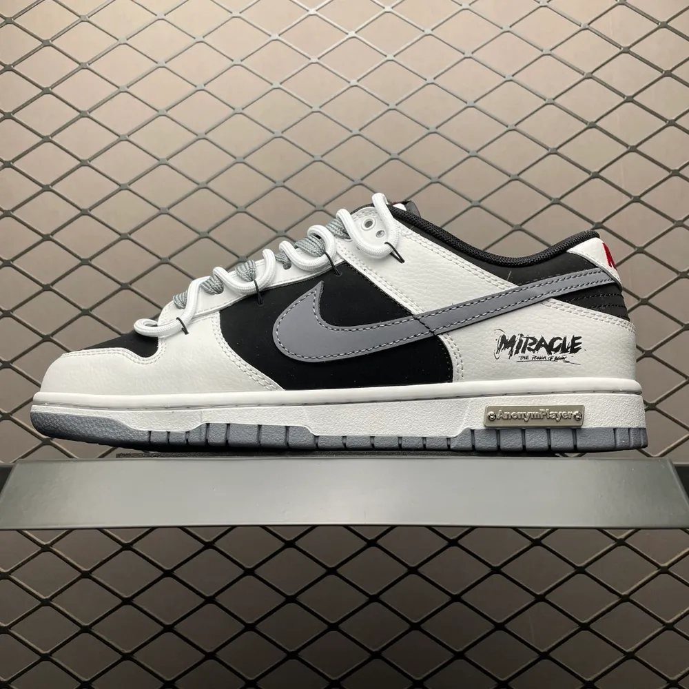 💰640 純原NK Dunk Low 客制款 低幫休閒板鞋 WG0716-152 尺碼：40 40.5 41 42 42.5 43 44 44.5 45 46 編號：33YEFFJ
