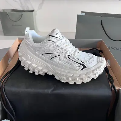 巴黎世家輪胎情侶款：p810