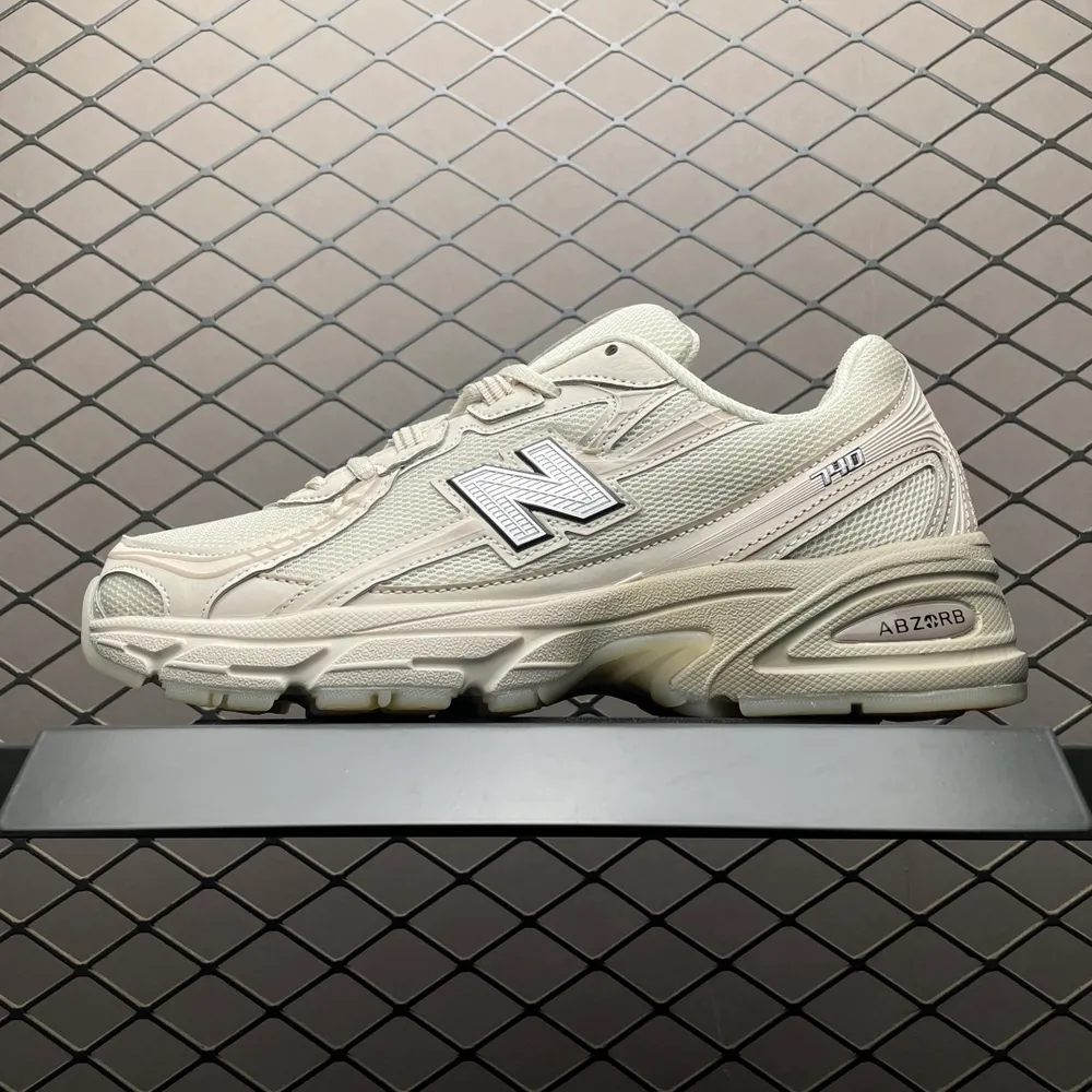 💰530 純原New Balance 新百倫 U740LN1 復古休閒慢跑鞋 尺碼：36 37 37.5 38 38.5 39.5 40 40.5 41.5 42 42.5 43 44 44.5 45 編號：23DCEE35