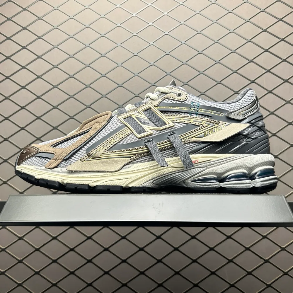 💰540 純原New Balance 新百倫 U19066U8 復古休閒跑步鞋 尺碼：36 37 37.5 38 38.5 39.5 40 40.5 41.5 42 42.5 43 44 44.5 45 46.5 編號：25TDEF202