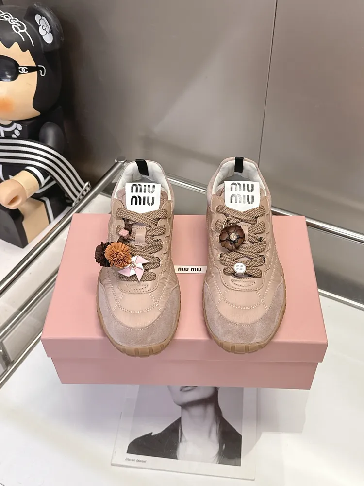 新色p650 碼數35-40
