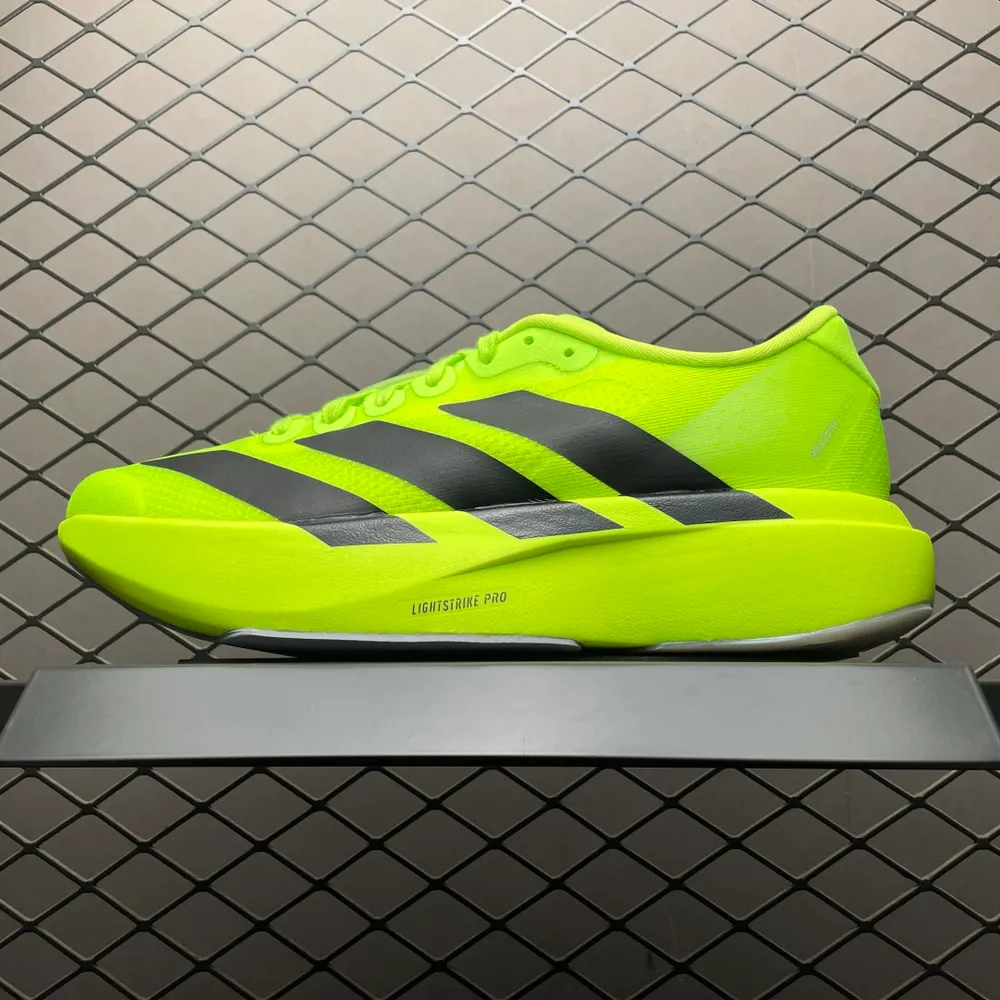 💰530 純原AD 阿迪 Adizero EVO 低幫休閒跑步鞋 JR3416 新版本出貨 區別市面通貨品質 尺碼：36 36.5 37 38 38.5 39 40 40.5 41 42 42.5 43 44 44.5 45 編號：23T