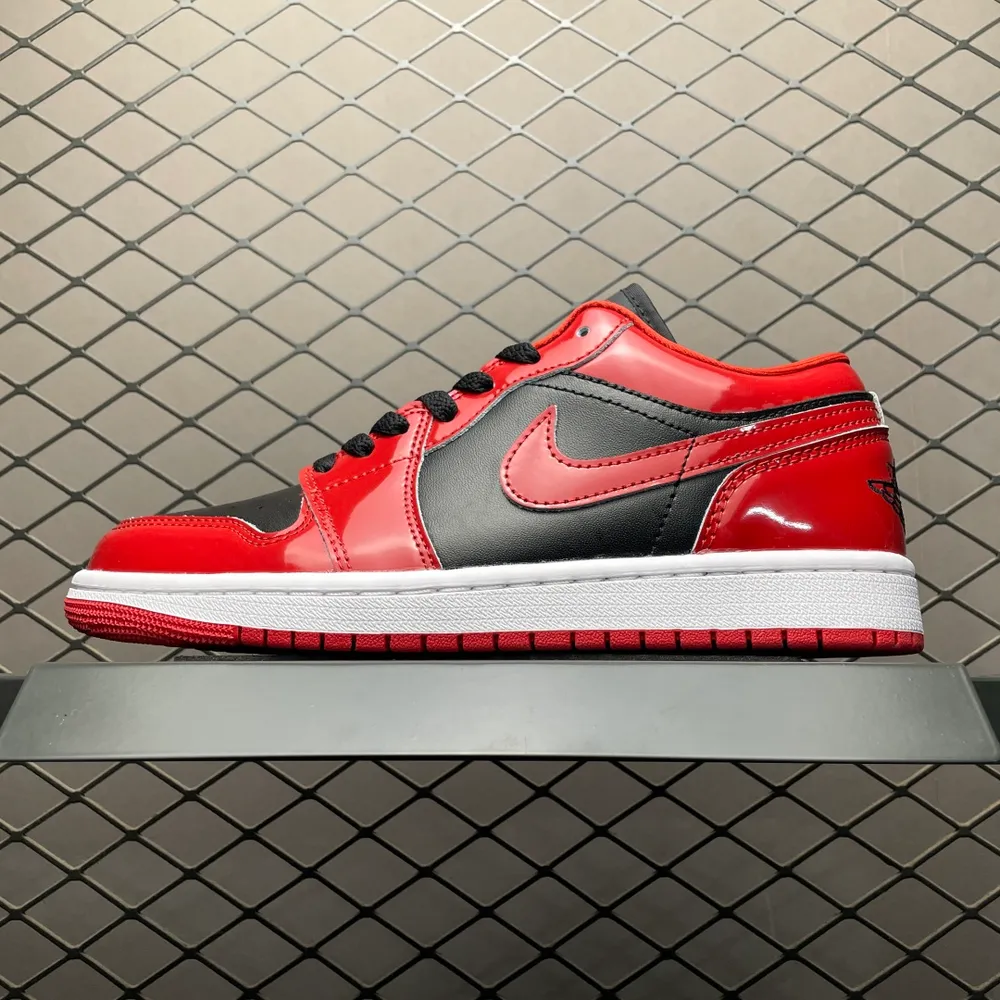 💰569 純原Air Jordan 1 Low AJ1喬1低幫 HV4089-006 目前市售最高品質出貨 原鞋開發 平臺訂單專用代工流水線打造 一眼zp既視感 尺碼：40 40.5 41 42 42.5 43 44 44.5 45 46
