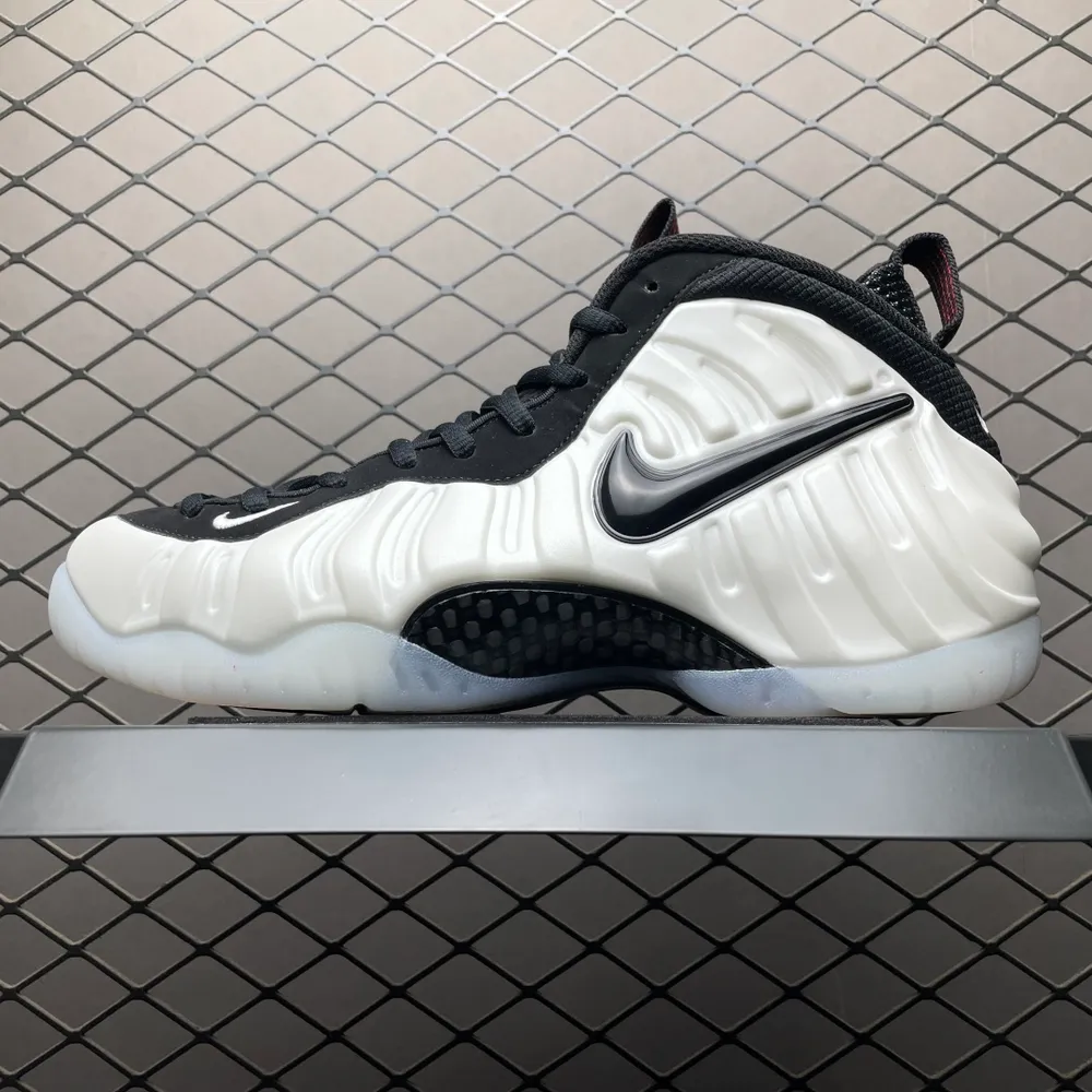 NK Air Foamposite One 市售最強品質 莞產頂級品質珍珠噴 噴泡 HF0794-200 內建Zoom氣墊 鞋型發泡360度無死角 中底完美注膠 原廠碳纖維加持 尺碼：40 40.5 41 42 42.5 43 44 44.