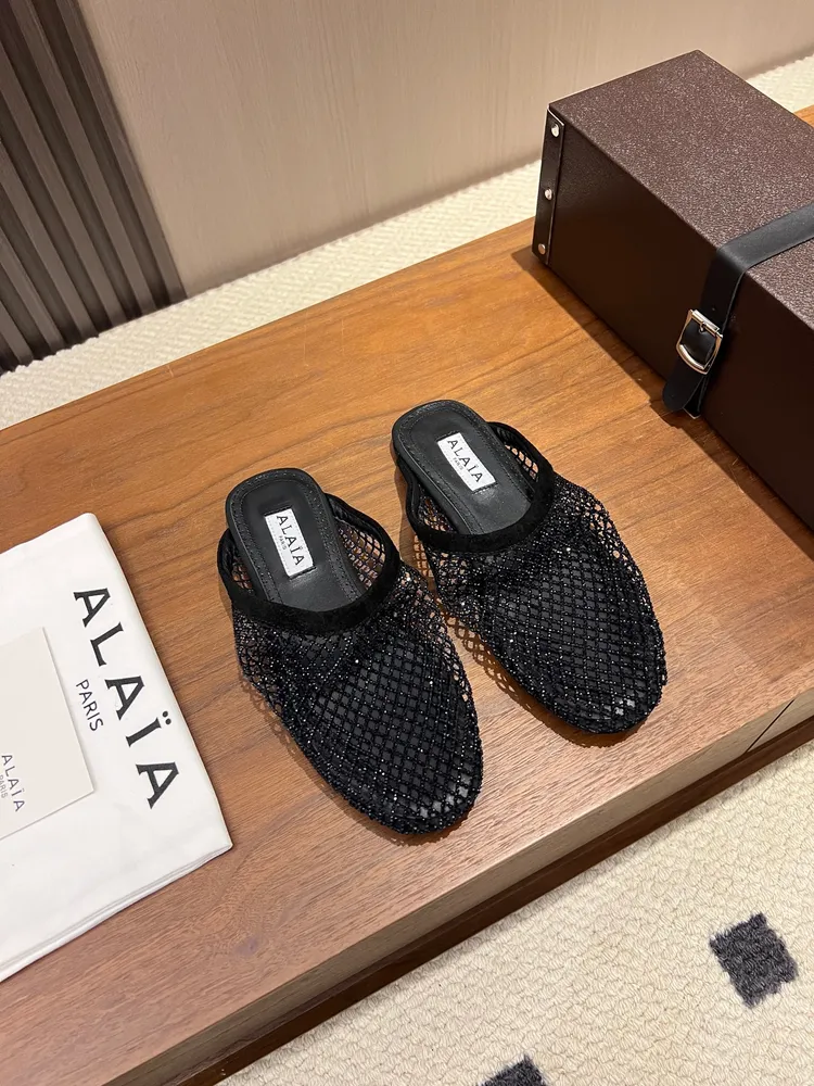 ALAIA｜阿萊亞2026ś春夏新品網鑽💎走秀款平底拖鞋