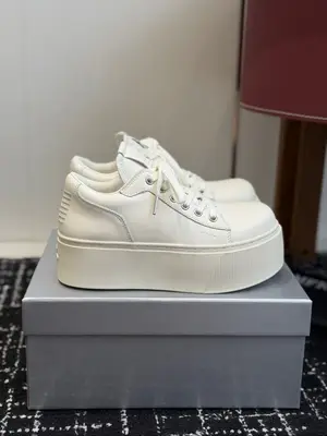 出廠價：💰640💰