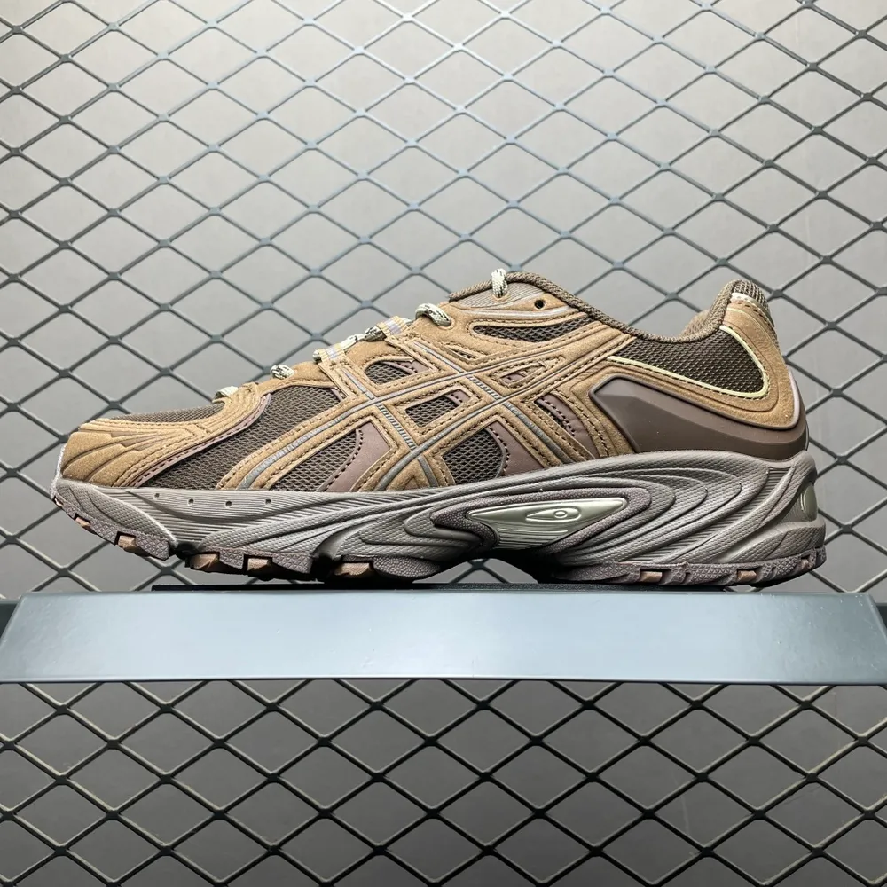 💰519 純原Asics 亞瑟士 GEL-Kahana TR Nexus 低幫運動休閒跑步鞋 1203B123-200 平臺專供品質 區別市面通貨 尺碼：36 37 37.5 38 39 39.5 40 40.5 41.5 42 42.5