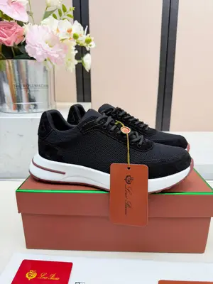 代購級，高版本🦅⛳️義大利Loro Piana·諾悠翩雅Tennis walk系列 LP休閒 運動鞋 老爹鞋🎁🎁原版購入開發 做貨 ，適合全年穿著👫包邊鞋底營造增高輕鬆迷人的色彩組合，LP的款式都是高品質 保持低調做派的上層人士穿著