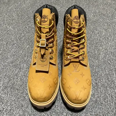 💰880 純原Louis Vuitton x Timberland LV聯名添柏嵐大黃靴 （高階品質 區別市面看圖做貨超纖錯誤版本）頂奢流量品牌與時代經典的結合之作 巴黎時裝秀款 菲董親自曝光 國內大咖 王鶴棣 王嘉爾 林俊傑 周杰倫早以