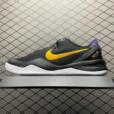 💰720 純原版本 Nk Kobe 8 科比8代 男子實戰籃球鞋 HF9550-001 滅世版本出品 尺碼：39 40 40.5 41 42 42.5 43 44 44.5 45 46 注意：楦型偏窄 腳寬建議買大半碼 編號：40IGUU