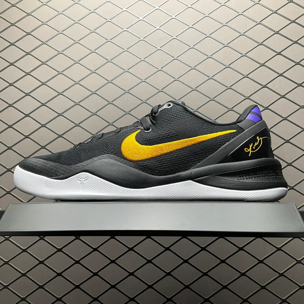 💰720 純原版本 Nk Kobe 8 科比8代 男子實戰籃球鞋 HF9550-001 滅世版本出品 尺碼：39 40 40.5 41 42 42.5 43 44 44.5 45 46 注意：楦型偏窄 腳寬建議買大半碼 編號：40IGUU