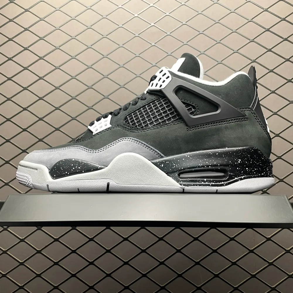 💰730 純原Air Jordan 4 AJ4喬4 男子文化籃球鞋 FQ8138-002 專業AJ大廠出品 主力合作工廠 優勢供應市場 一線大廠水準 平民價格定位 全新模具開發 純正4代正確鞋型 進口頭層皮料 高畫質潔度 立體高頻 四線中底