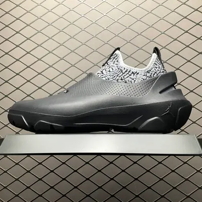 💰450   Jordan System 23 一鞋三穿 套腳休閒涼鞋洞洞鞋 DN4890-001 尺碼：39 40 40.5 41 42 42.5 43 44 44.5 45 46 注意⚠️偏小一碼 編號：15DCBB23