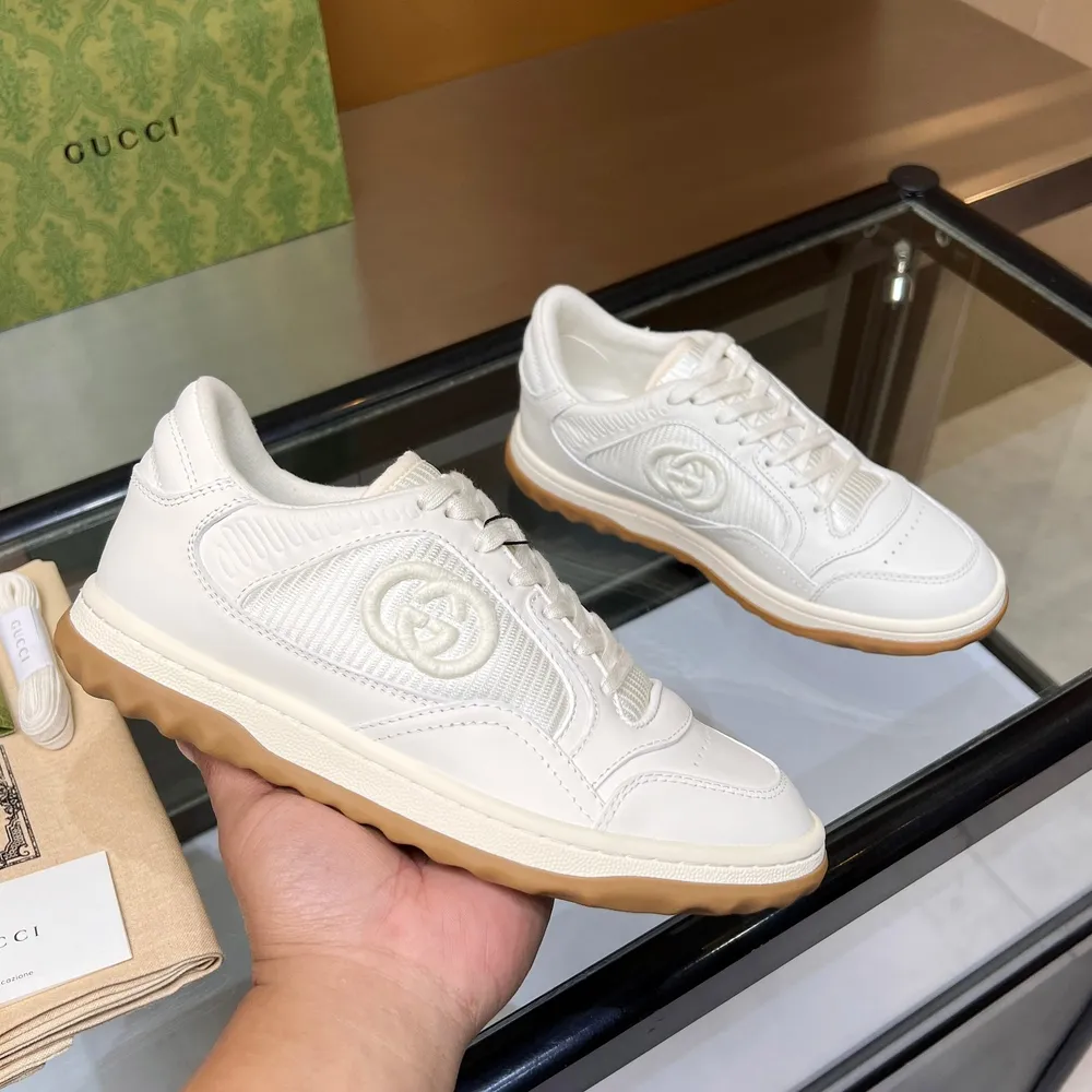 頂級版本，定型效果十足，秒殺市場軟踏踏的普通做法，💣💣💣Gucci2023早春古馳G家 最新爆款MAC80 運動鞋 情侶款 休閒 復古 做舊 髒髒鞋 小髒鞋 小白鞋🌸🌸🌸 原版購入開發 做貨 古馳MAC80全新爆款系列 精緻小巧