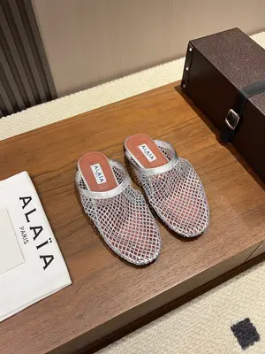 ALAIA｜阿萊亞2026ś春夏新品網鑽💎走秀款平底拖鞋