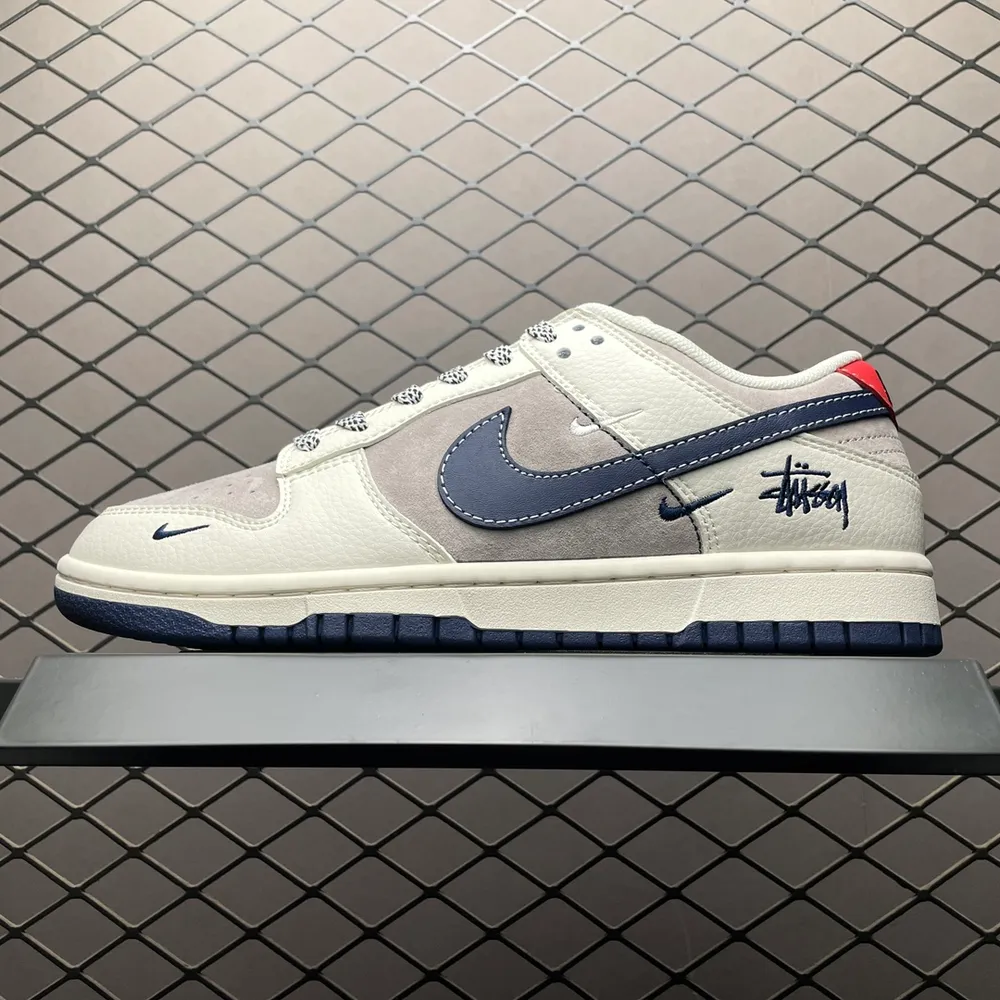 💰650 純原NK Dunk Low 客制款 低幫休閒板鞋 SJ1089-003 尺碼：36 36.5 37.5 38 38.5 39 40 40.5 41 42 42.5 43 44 44.5 45 編號：33YEFFJ
