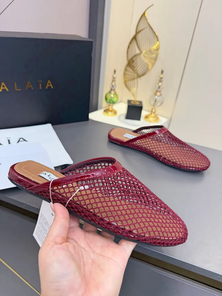 Alaia·阿萊亞⛳️🔥超火的一款平底芭蕾舞漁網紗面款平底單鞋🩰！